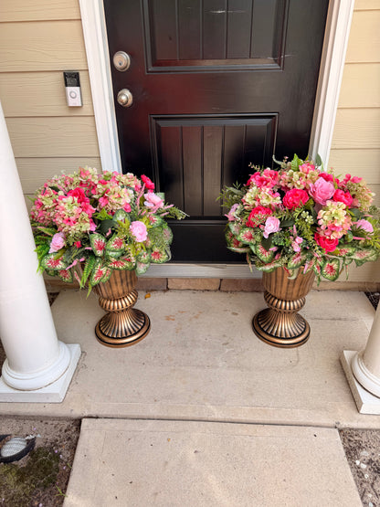 Luxury custom planter set