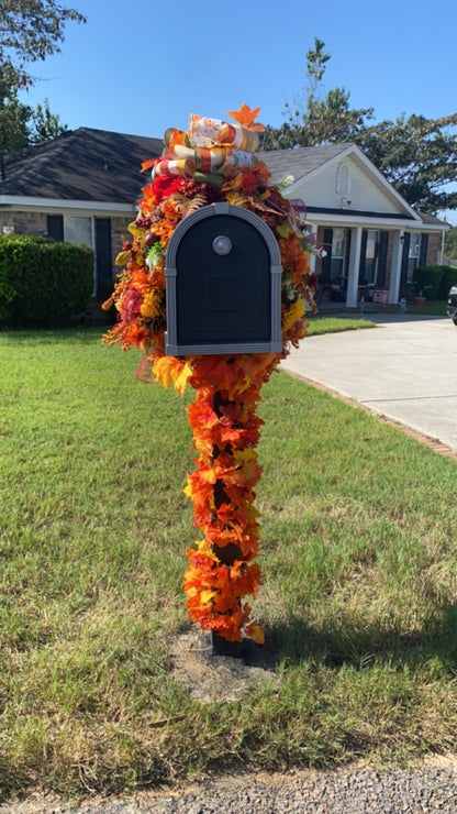 Mailbox wrap with swag