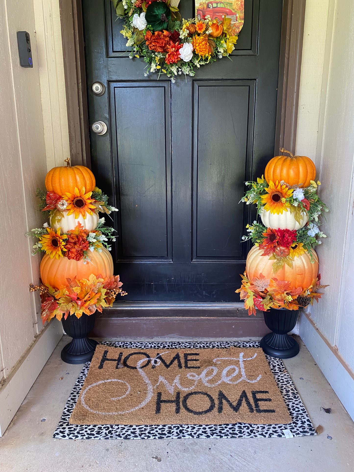 One Fall pumpkin topiary