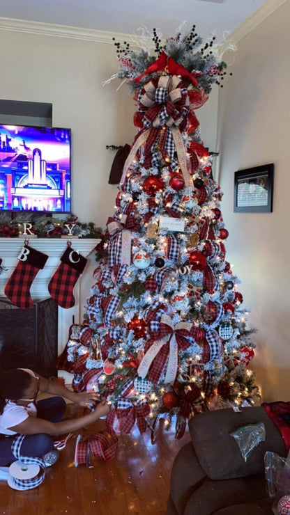 Christmas Tree Decorating Services