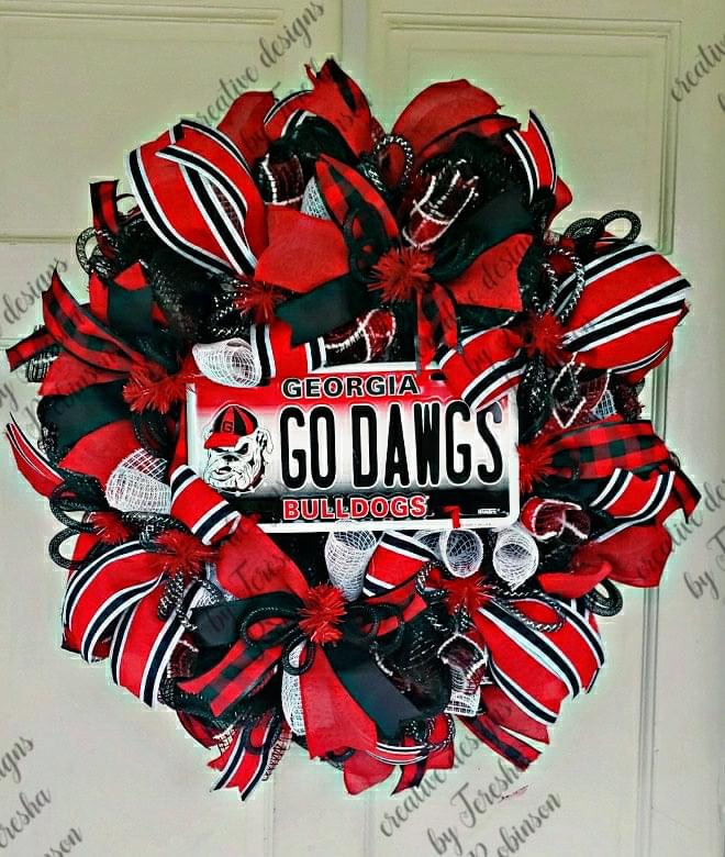 Wreaths by Em - Philadelphia Eagles Wreath. Custom. <3